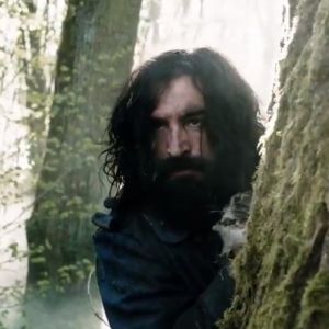 Jean Dujardin façon The Revenant dans un teaser pour... la saison 3 de Dix pour cent ?