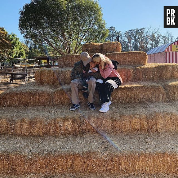 Kylie Jenner et Travis Scott parents : leur 1ère photo de famille avec Stormi