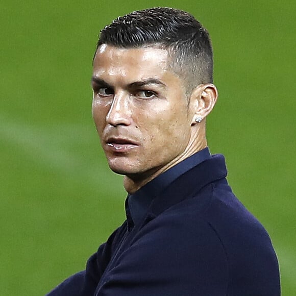 Cristiano Ronaldo dépasse Selena Gomez et devient la personne la plus suivie sur Instagram