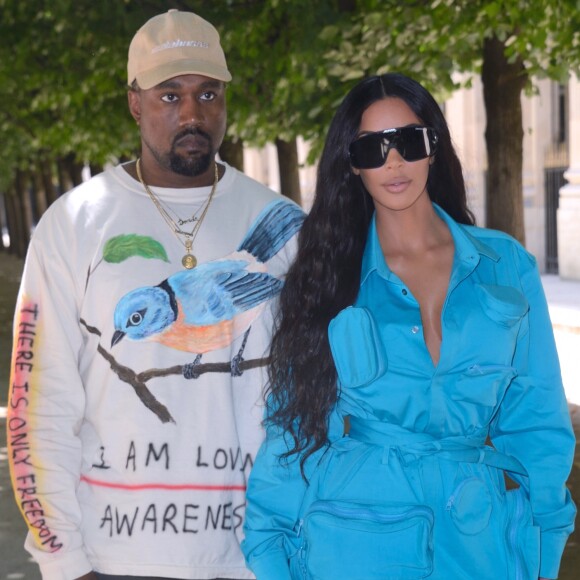 Kim Kardashian avoue que Kanye West n'aime pas voir des photos sexy de sa femme sur Instagram.