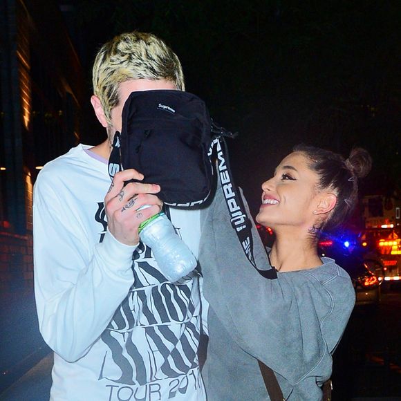 Ariana Grande : son ex fiancé Pete Davidson aurait déjà trouvé une autre girlfriend.
