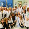 Johnny Depp et l'équipe médicale de l'Institut Curie à Paris le 27 décembre 2018