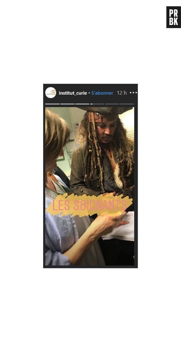Johnny Depp rend visite aux enfants de l'Institut Curie à Paris le 27 décembre 2018