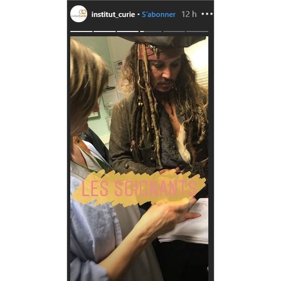 Johnny Depp rend visite aux enfants de l'Institut Curie à Paris le 27 décembre 2018