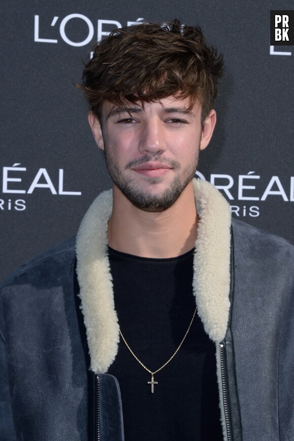 Cameron Dallas arrêté pour agression présumée, il sort du silence