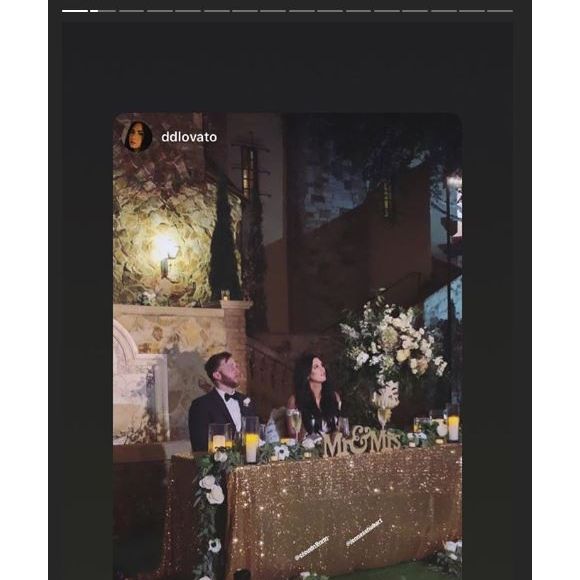 Demi Lovato va mieux : la star s'affiche radieuse en demoiselle d'honneur au mariage d'une amie.