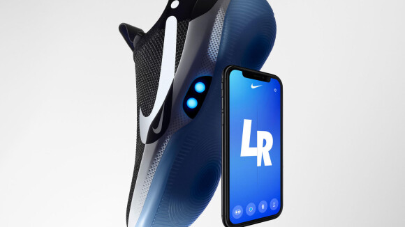 Nike Adapt BB : avec les sneakers auto-laçantes et connectées, le futur, c'est maintenant
