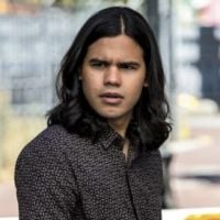 The Flash saison 5 : Carlos Valdes (Cisco) prêt à quitter la série ? Il sème le doute