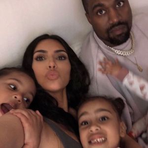 Kim Kardashian et Kanye West bientôt parents d'un 4ème enfant : ils préparent l'arrivée du bébé