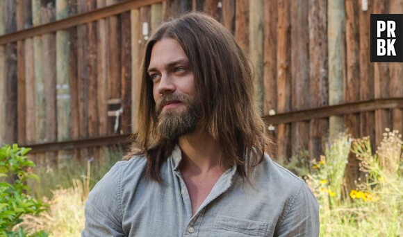 The Walking Dead saison 9 : Tom Payne (Jesus) toujours en colère contre la série