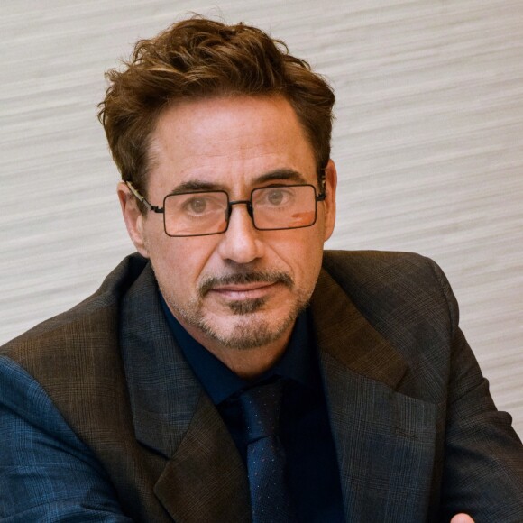 Quand Robert Downey Jr. agit comme Tony Stark (Iron Man)