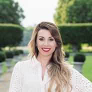 4 mariages pour une lune de miel : qui est Elodie Villemus, la wedding planner ?