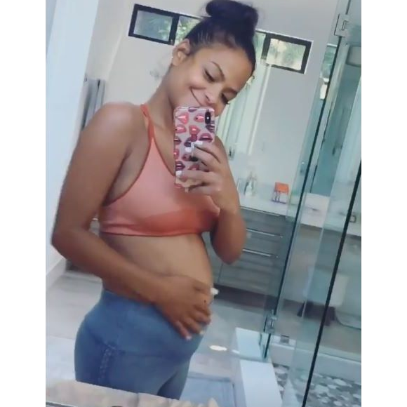 Christina Milian enceinte de M. Pokora : elle dévoile son baby bump