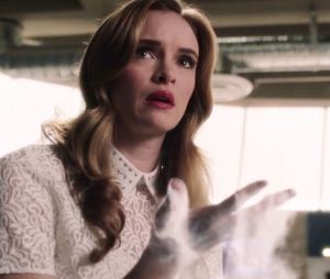 The Flash saison 6 : Caitlin en couple avec un... futur méchant ?
