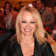 Pamela Anderson : mariage surprise avec Jon Peters moins de six mois après sa rupture avec Adil Rami
