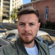 Rick Cosnett (The Flash) fait son coming out : &quot;Je me suis fait la promesse de vivre ma vérité&quot;