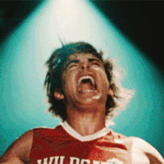 High School Musical : scandale, Zac Efron n&#039;a pas chanté pour les retrouvailles des acteurs