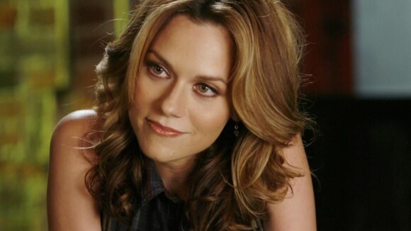 Hilarie Burton revient sur les raisons de son départ des Frères Scott : "Je ne regrette pas"