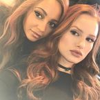 Vanessa Morgan enceinte et en plein divorce : Madelaine Petsch la défend face aux haters