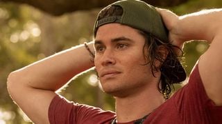 Outer Banks saison 3 : Chase Stokes (John B) saoulé par les spoilers de fans en direct du tournage