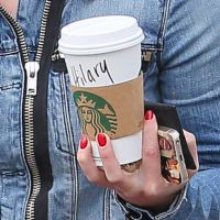 Starbucks : bientôt la fin des gobelets avec ton prénom... pour l'environnement