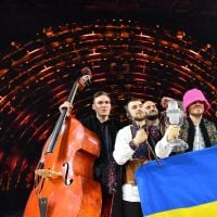 Eurovision 2022 : les gagnants ukrainiens repartent à la guerre, au lendemain de leur victoire