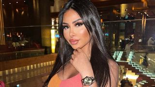 Maëva Ghennam affichée nue par sa mère sur les réseaux : en larmes, elle supplie de ne pas relayer la photo