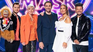 Mask Singer saison 4 : "Faut se calmer !", un juré s'est fait taper sur les doigts par la prod pour une raison improbable