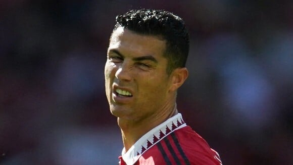 "Quel plouc !", "une attitude honteuse" : le dernier caprice de Cristiano Ronaldo fait halluciner les fans de foot