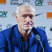 Recalé par Didier Deschamps pour la Coupe du monde, ce joueur des Bleus s'amuse et fête ça avec sa famille