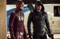 Bande-annonce saison 9 de The Flash. Oliver Queen de retour avec un crossover