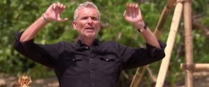&quot;Koh-Lanta est en train de mourir&quot;, &quot;La saison de trop&quot;... le talisman du feu sacré débarque, Twitter s&#039;y perd totalement