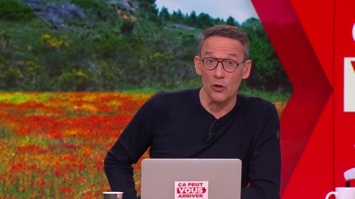 Vidéo : Julien Courbet interpellé par le duplex d'un chroniqueur de Ca