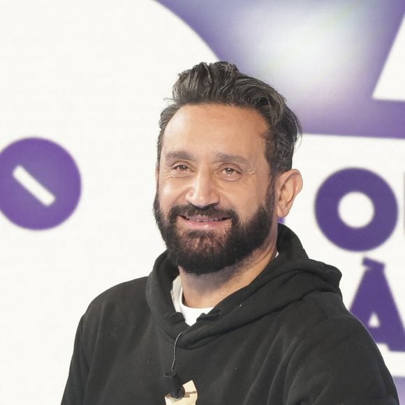 Exclusif - Cyril Hanouna - Sur le plateau de l’émission TPMP (Touche Pas à Mon Poste) présentée par C.Hanouna et diffusée sur C8 - Paris le 7 octobre 2022. © Jack Tribeca / Bestimage  No web pour la Belgique et la Suisse 
