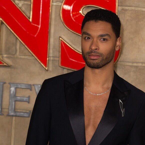 Regé-Jean Page - Photocall de la première du film Donjons et Dragons : L'Honneur des voleurs au Cineworld à Londres le 23 mars 2023.  