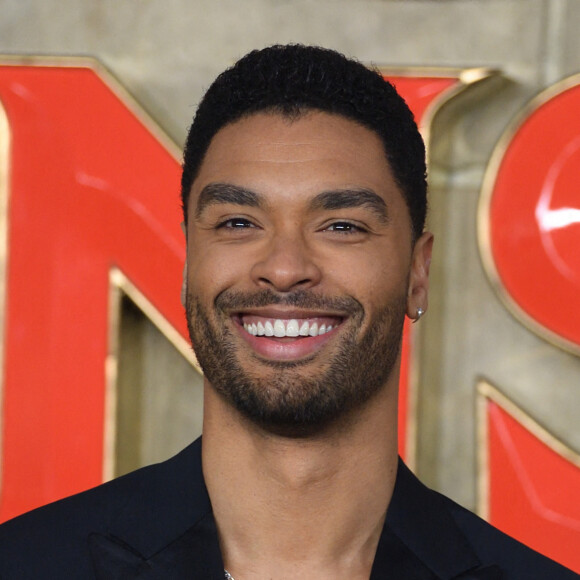 Regé-Jean Page - Photocall de la première du film Donjons et Dragons : L'Honneur des voleurs au Cineworld à Londres le 23 mars 2023.  