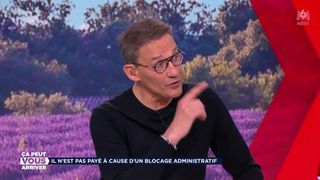 "Tu suces..." : un invité de Julien Courbet se lâche complètement face à sa femme, l'animateur de Ca peut vous arriver ne sait plus où se mettre
