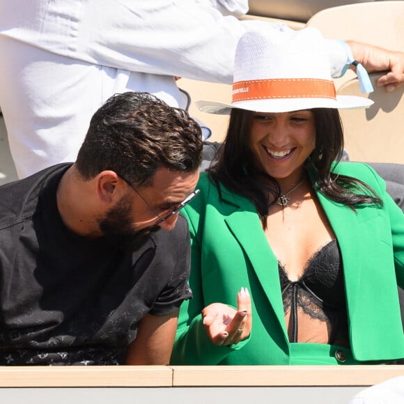 Cyril Hanouna était présent à Roland-Garros en charmante compagnie.