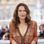 "J'étais encore filmable à poil..." : Natacha Lindinger nue dans Entre ses mains (TF1), pourquoi elle a (très) mal vécu le tournage de ces scènes