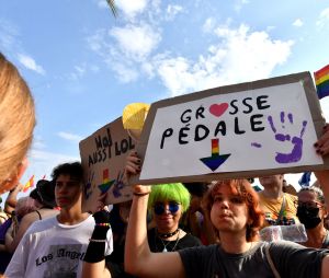 GLAAD a mis en place un "indice de sécurité" basé sur plusieurs facteurs. 
La Gay Pride de Nice 2022, alias "Pink Parade" a eu lieu sur la promenade des Anglais, le 23 juillet 2022. La marche des fiertés LGBT de Nice (ex Gay Pride), s'est élancée depuis le jardin Albert 1er en passant devant le Negresco, un cortège festif téunissnt entre 8 à 10000 personnes. © Bruno Bebert/Bestimage 