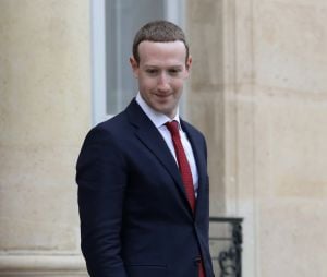 Le président de la république a reçu Mark Zuckerberg, président-directeur général de Facebook au palais de l'Elysée, Paris, France, le 10 mai 2019.© Stéphane Lemouton / Bestimage