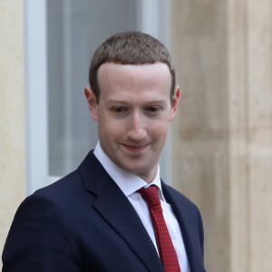 Le président de la république a reçu Mark Zuckerberg, président-directeur général de Facebook au palais de l'Elysée, Paris, France, le 10 mai 2019.© Stéphane Lemouton / Bestimage