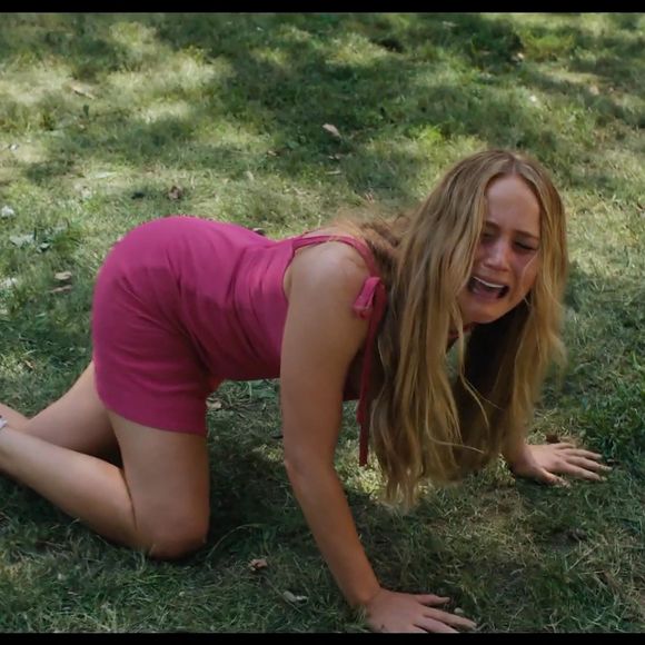 Les images de la bande-annonce du film Le Challenge avec Jennifer Lawrence.