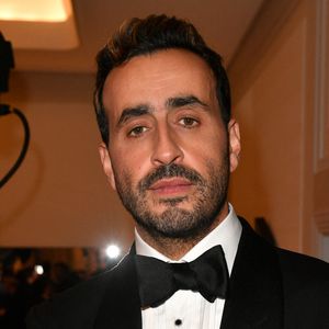 Jonathan Cohen - Remise des GQ Awards "Les Femmes et les Hommes de l'année 2022" à l'hotel Kimpton St Honoré Paris à Paris le 29 novembre 2022. © Veeren/Bestimage