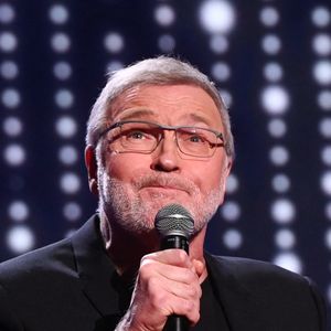 Exclusif - Laurent Ruquier - Anne Roumanoff fête ses 35 ans de carrière avec le spectacle "Anne Roumanoff & Co s'amusent" à l'Olympia de Paris le 4 décembre 2022. © Coadic guirec/Bestimage