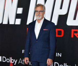 Henry Czerny at the premiere of 'Mission: Impossible - Dead Reckoning Part One' on July 10, 2023 in New York City. 