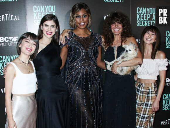 Kate Easton, Alexandra Daddario, Laverne Cox, Elise Duran, Kimiko Glenn à la première de "Can You Keep a Secret" à Los Angeles, le 28 août 2019.