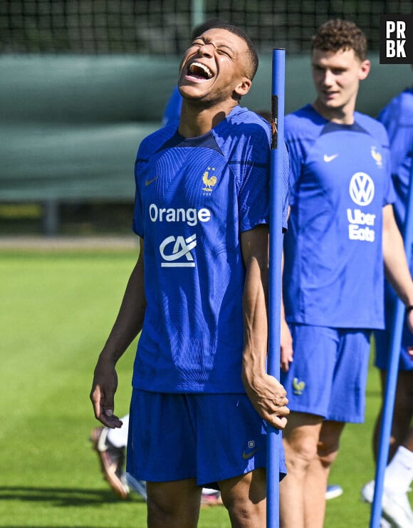 Kylian Mbappé - Entraînement de l'équipe de France de football à Clairefontaine le 14 juin 2023.