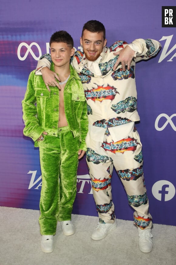 Javon Walton et Angus Cloud au photocall de la soirée "Variety 2022 Power of Young Hollywood" organisée par Facebook Gaming/Meta à Los Angeles, le 11 août 2022. 