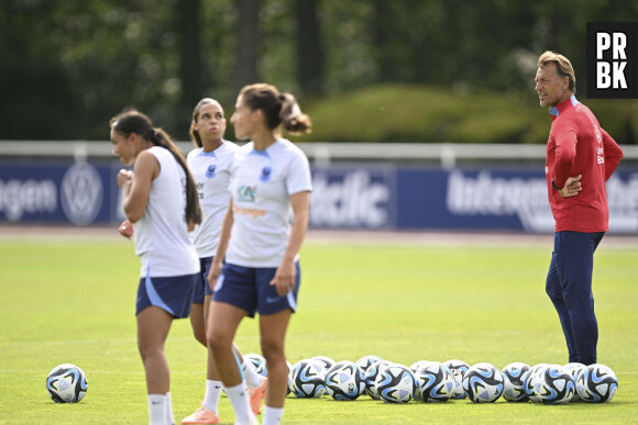 Herve Renard - Selectionneur / Entraineur (Fra) - Entrainement de l'équipe de France Feminine à Clairefontaine, le 4 juillet 2023. 